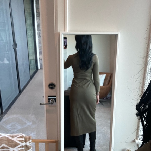 Theory dress - Picture 2 of 3